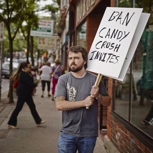 facebook-win-candy-crush-protest